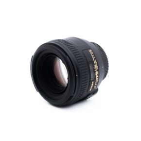 Nikon 50mm f14 G-2-4 Nikon AF-S Nikkor 50mm f/1.4 G - Käytetty