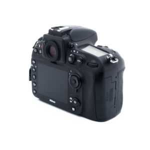 Nikon D800-3-2 Nikon D800 + akkukahva (SC 115k, sis. ALV 25.5%) - Käytetty