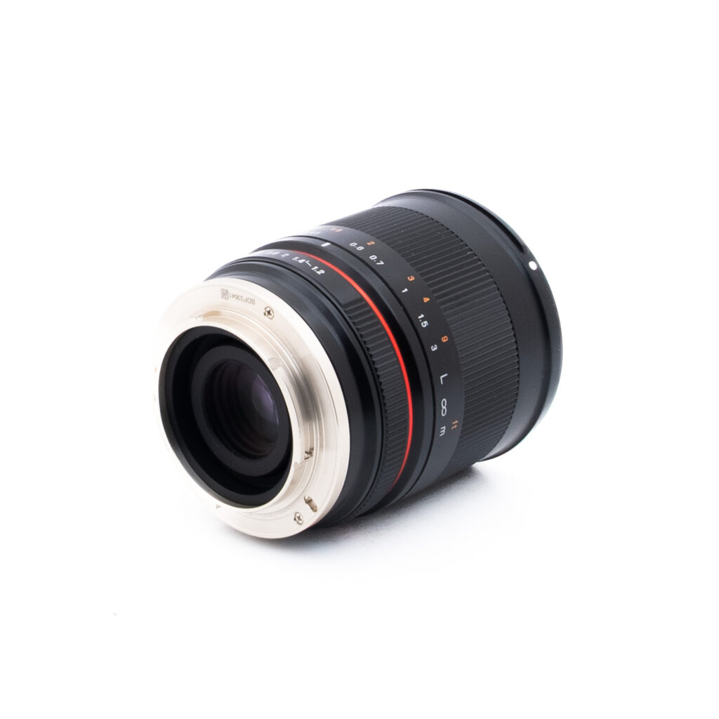 Samyang 35mm f12 UMC CS Sony E-1 Samyang 35mm f/1.2 UMC CS Sony E - Käytetty