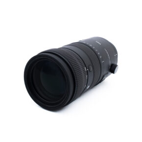 Sigma 70-200mm f28 DG DN Sony-2-3 Sigma 70-200mm f/2.8 DG DN OS Sport Sony FE (Kunto K5, Takuu 6kk) - Käytetty