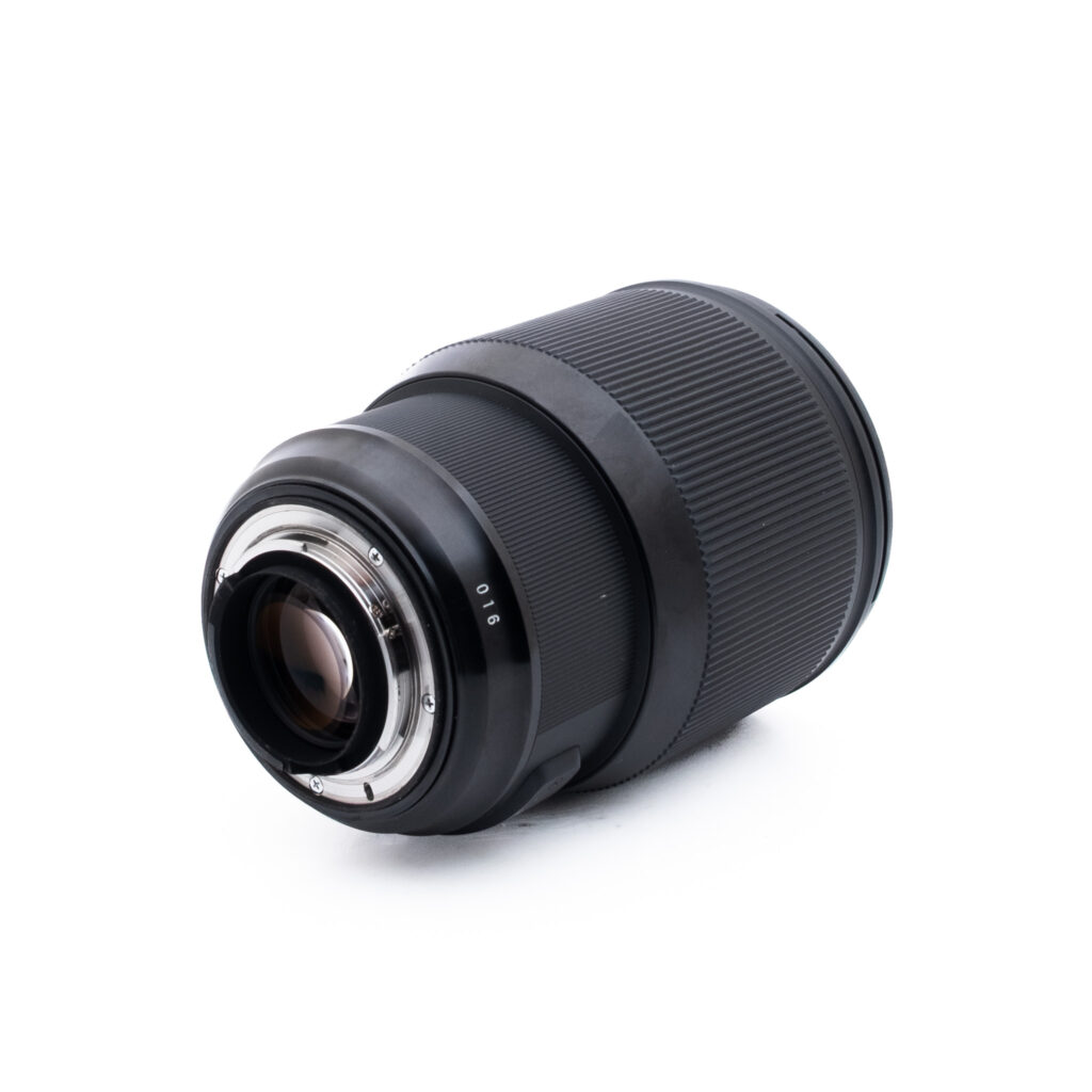 Sigma 85mm f14 DG Nikon-1-3 Sigma Art 85mm f/1.4 DG Canon EF - Käytetty