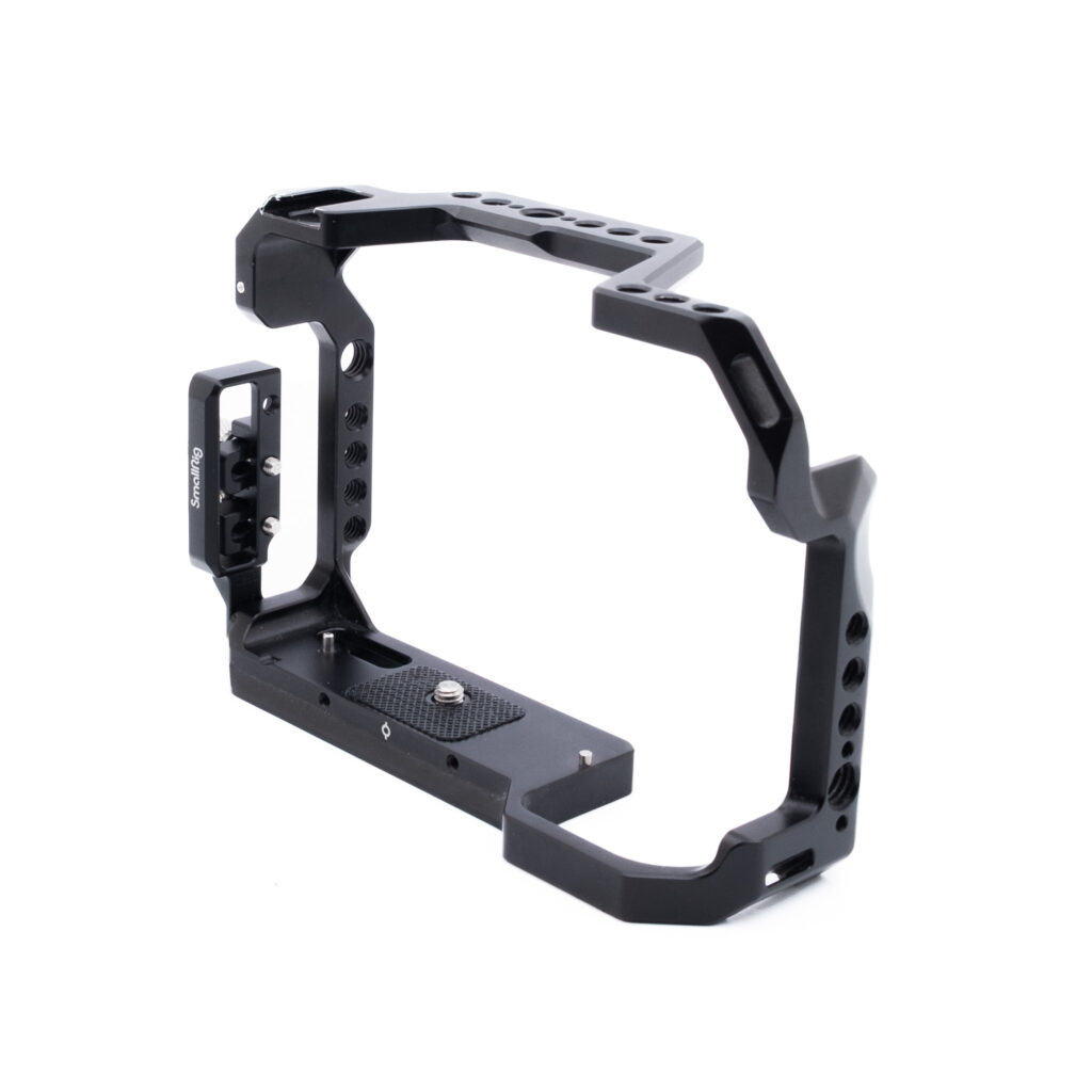 Smallrig 2982-1 SmallRig 2982 Cage for Canon EOS R5 & R6 + Smallrig 2981 (sis. ALV 25,5%) - Käytetty