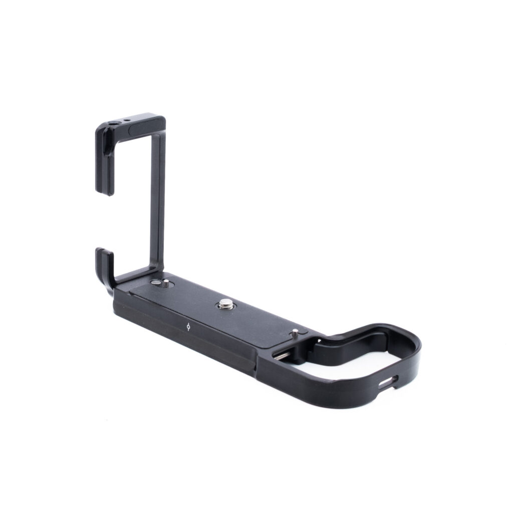 Smallrig 4160-1 SmallRig 4160 L-Shape Mount Plate for Canon EOS R5/ R5C/ R6/ R6 MKII (sis. ALV 25,5%) - Käytetty