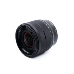 Sony 10-18mm f4 OSS-2 Sony E 10-18mm f/4 OSS - Käytetty