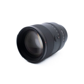Sony 135mm f18 GM-2-2 Sony FE 135mm f/1.8 GM (Takuu 6kk) - Käytetty