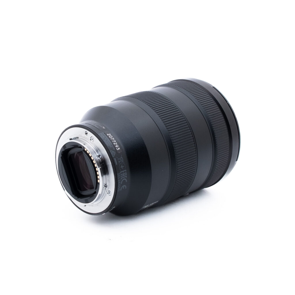 Sony 24-105mm f4 G OSS-1-8 Sony FE 24-105mm f/4 G OSS (Takuu 6kk) - Käytetty