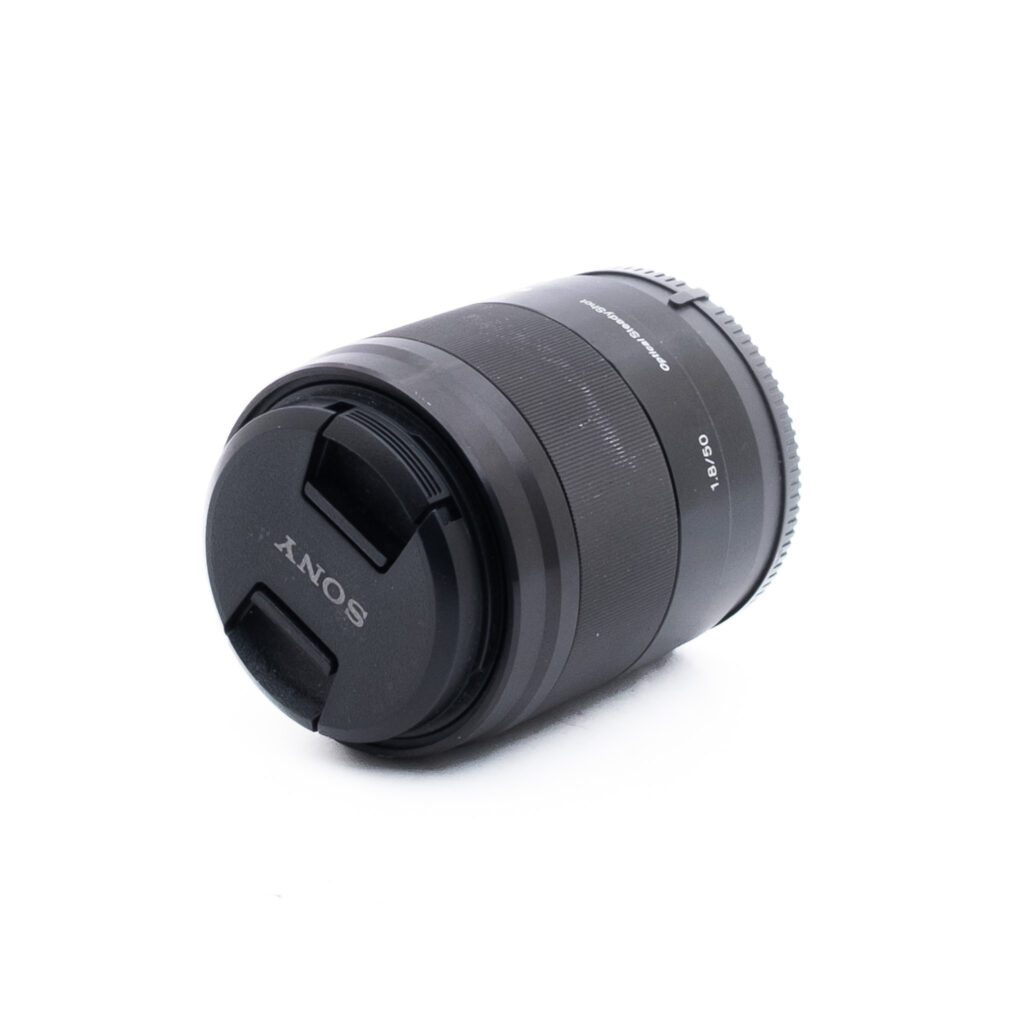 Sony 50mm f18 OSS-3 Sony E 50mm f/1.8 OSS (sis. ALV 25,5%) - Käytetty