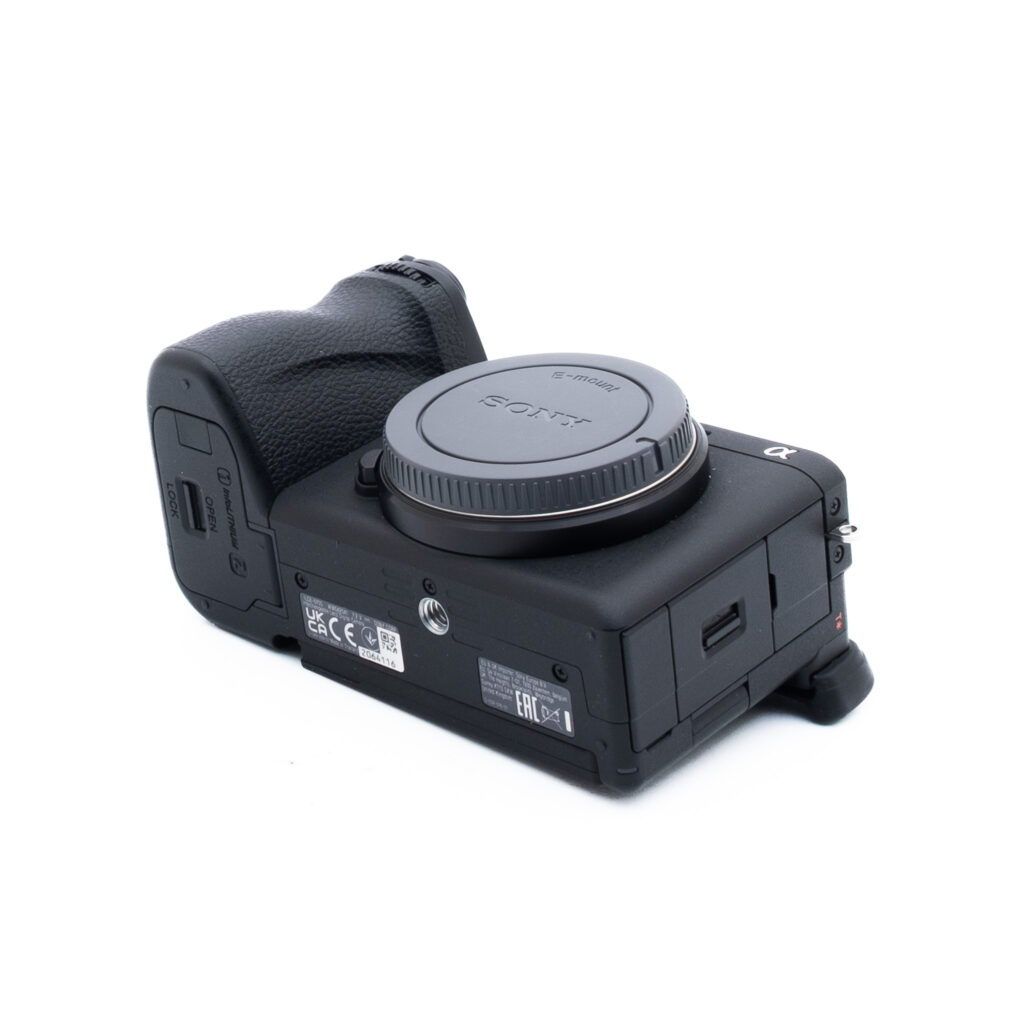 Sony A6700 4116-1 Sony A6700 (SC 2000, Kunto K5, Takuu 6kk) - Käytetty