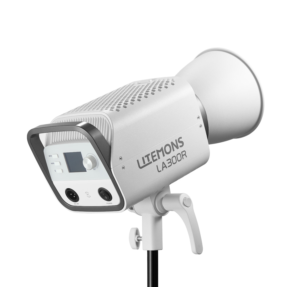 1751014645_275 Godox Litemons LA300R RGB LED Video Light 3 Light Kit Valkoinen