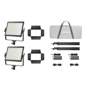 1753790503_047 Godox Litemons LP600R RGB LED-valopaneeli 2 Light Kit Musta sisältää kaksi LED-paneelia, lato-ovet, valotelineet, virtasovittimet, kaapelit ja harmaan kantolaukun, jossa on merkintä LITEHONS - kaikki valkoisella pohjalla.