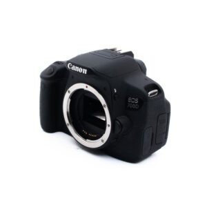 Canon EOS 700D + 18-55mm IS (SC 6500) - Käytetty