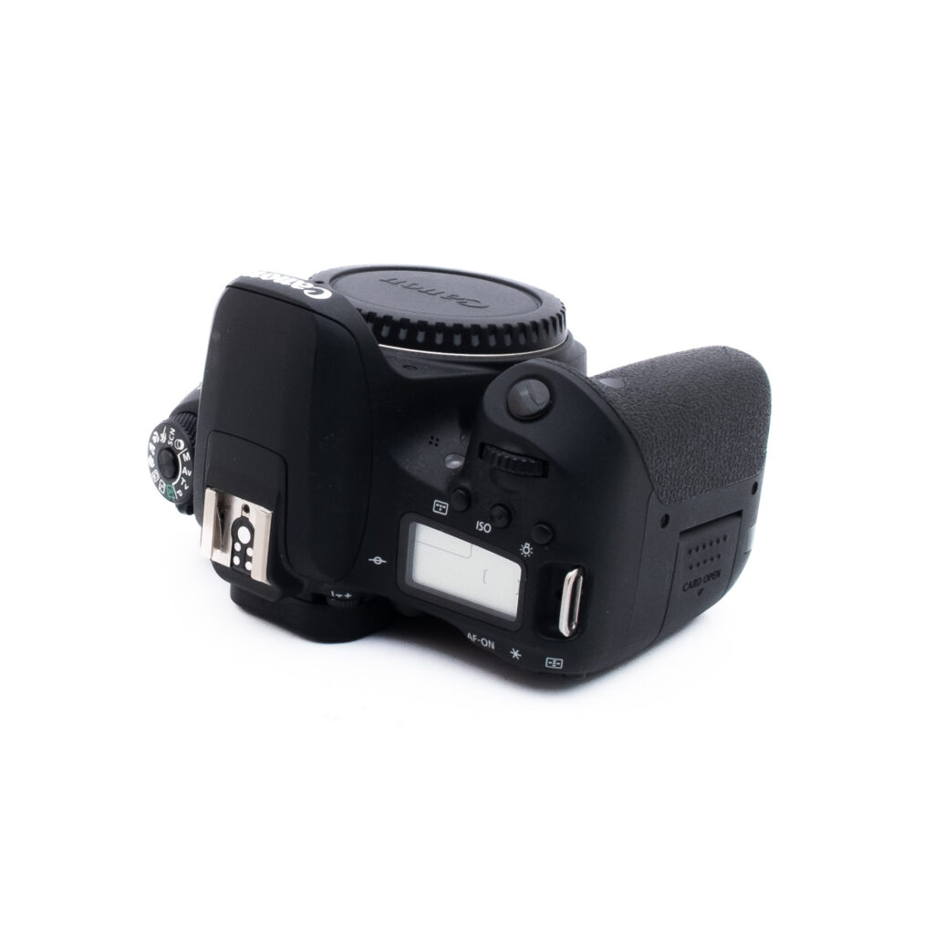 Canon EOS 77D (SC 1500) - Käytetty