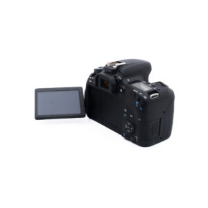 Canon EOS 77D (SC 1500) - Käytetty