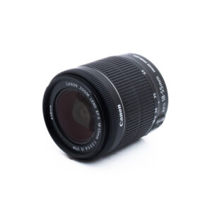 Canon EOS 700D + 18-55mm IS (SC 6500) - Käytetty