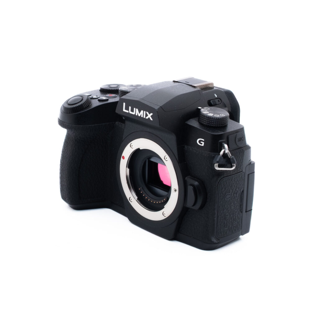 Panasonic Lumix DC-G90 (SC 5000, Kunto K5, sis. ALV 25,5%, Takuu 6kk) - Käytetty