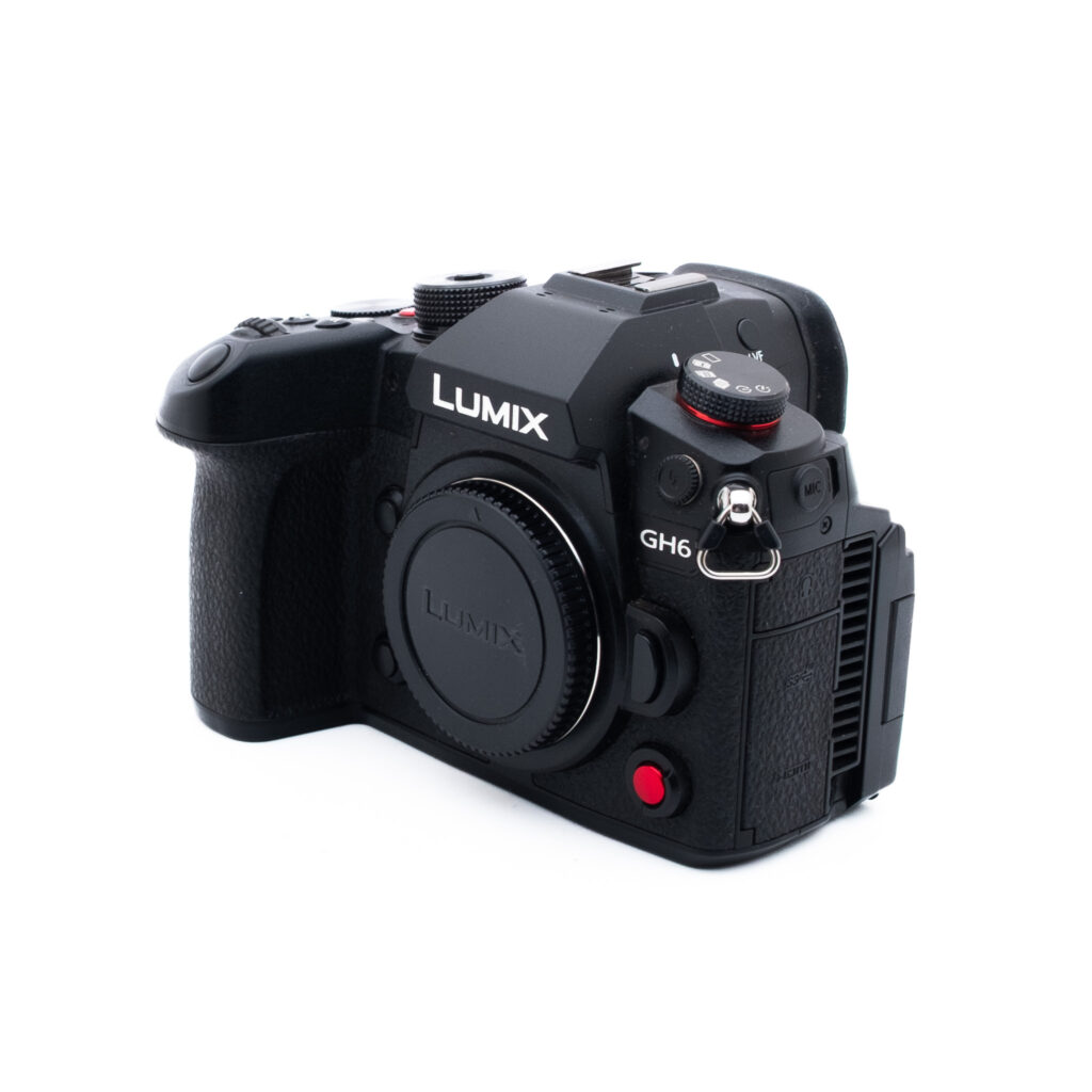 Lumix GH6-5-2 Panasonic Lumix GH6 (SC 200, Takuu 6kk, sis. ALV 25,5%) - Käytetty