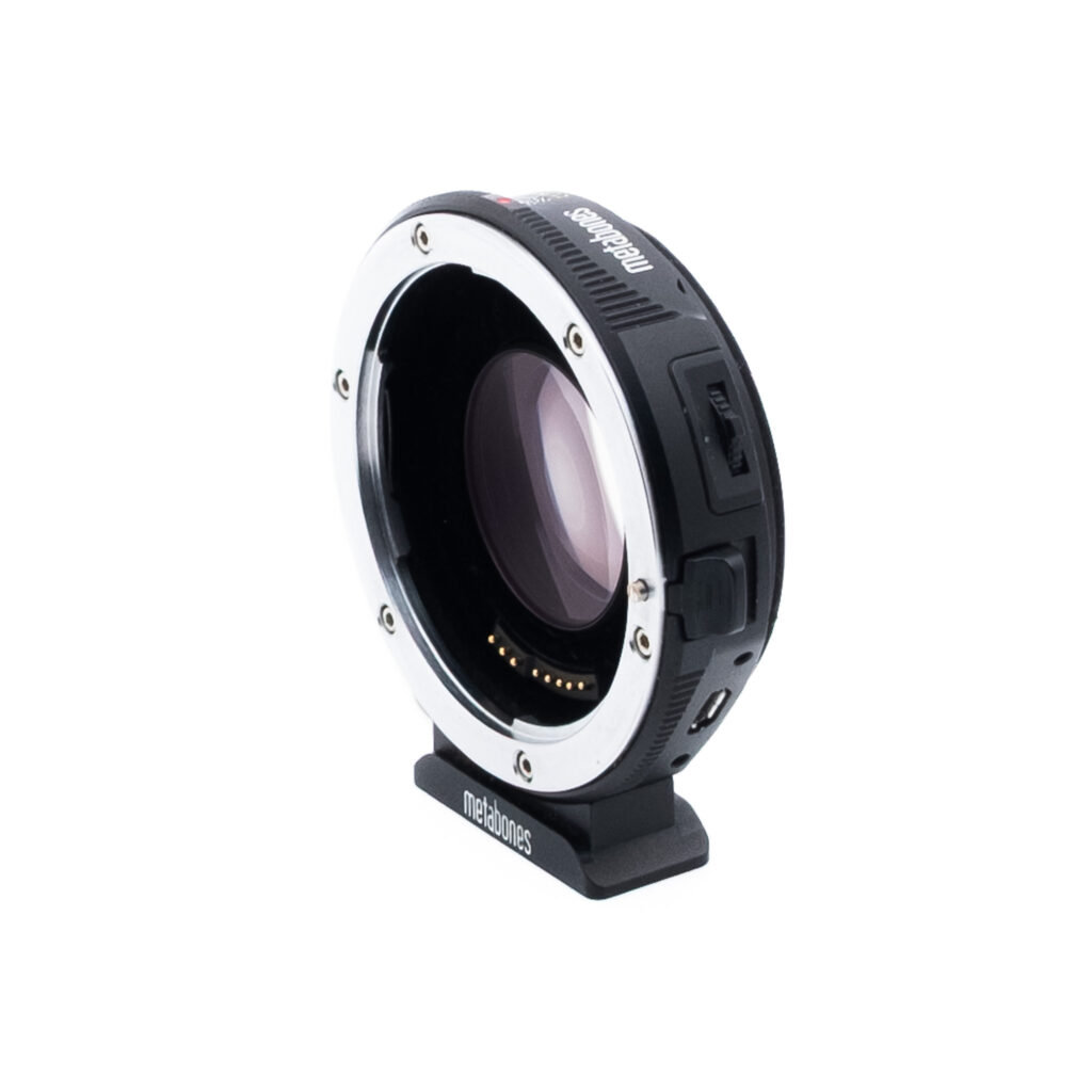 Metabones EF MFT-2 Metabones EF to MFT Speed Booster Ultra 0.71x - Käytetty