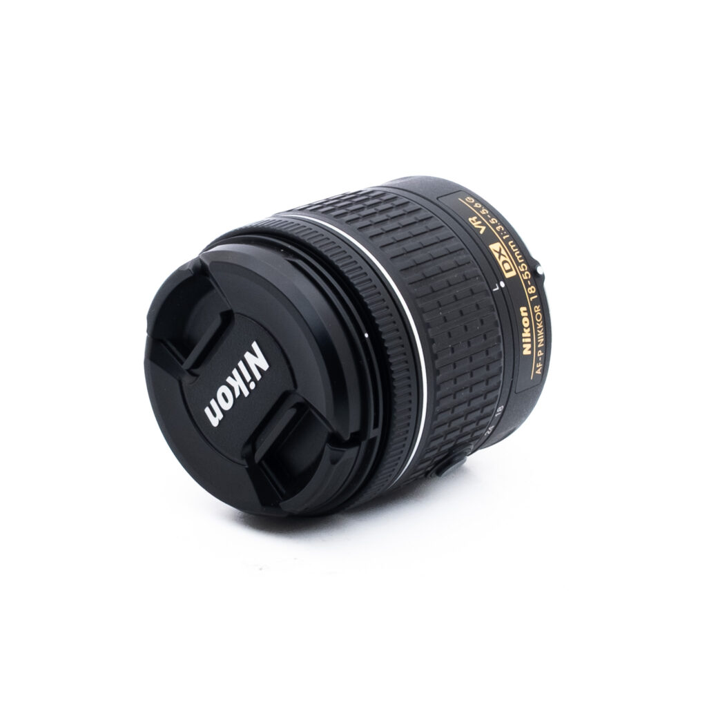Nikon 18-55mm f35-56 G VR DX-3 Nikon AF-P Nikkor 18-55mm f/3.5-5.6 G VR DX - Käytetty