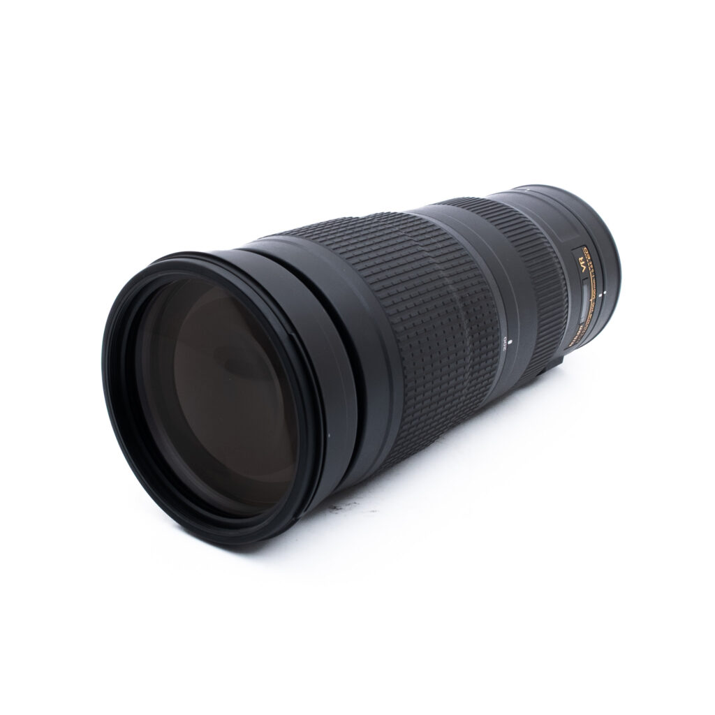 Nikon 200-500mm f56E ED VR-2-6 Nikon AF-S Nikkor 200-500mm f/5.6E ED VR (Takuu 6kk) - Käytetty