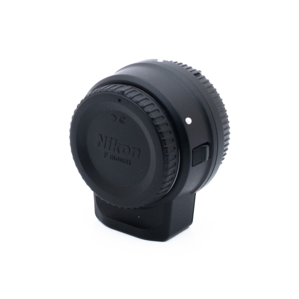 Nikon FTZ-3-2 Nikon FTZ adapteri (Kunto K5, sis. ALV 25,5%) - Käytetty