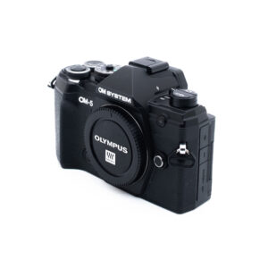 Olympus OM-5 4035-5 OM System OM-5 (SC 10500, Kunto K5, Takuu 6kk) - Käytetty