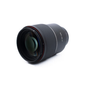 Samyang 135mm f18 FE-2-2 Samyang AF 135mm f/1.8 Sony FE (Kunto K5, Takuu 6kk) - Käytetty