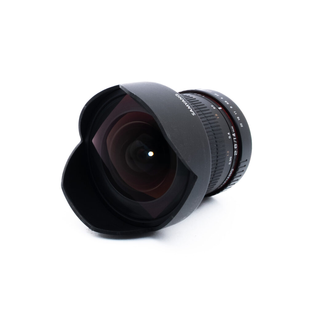 Samyang 14mm f28-2 Samyang 14mm f/2.8 AS IF UMC Canon EF (Kunto K5) - Käytetty