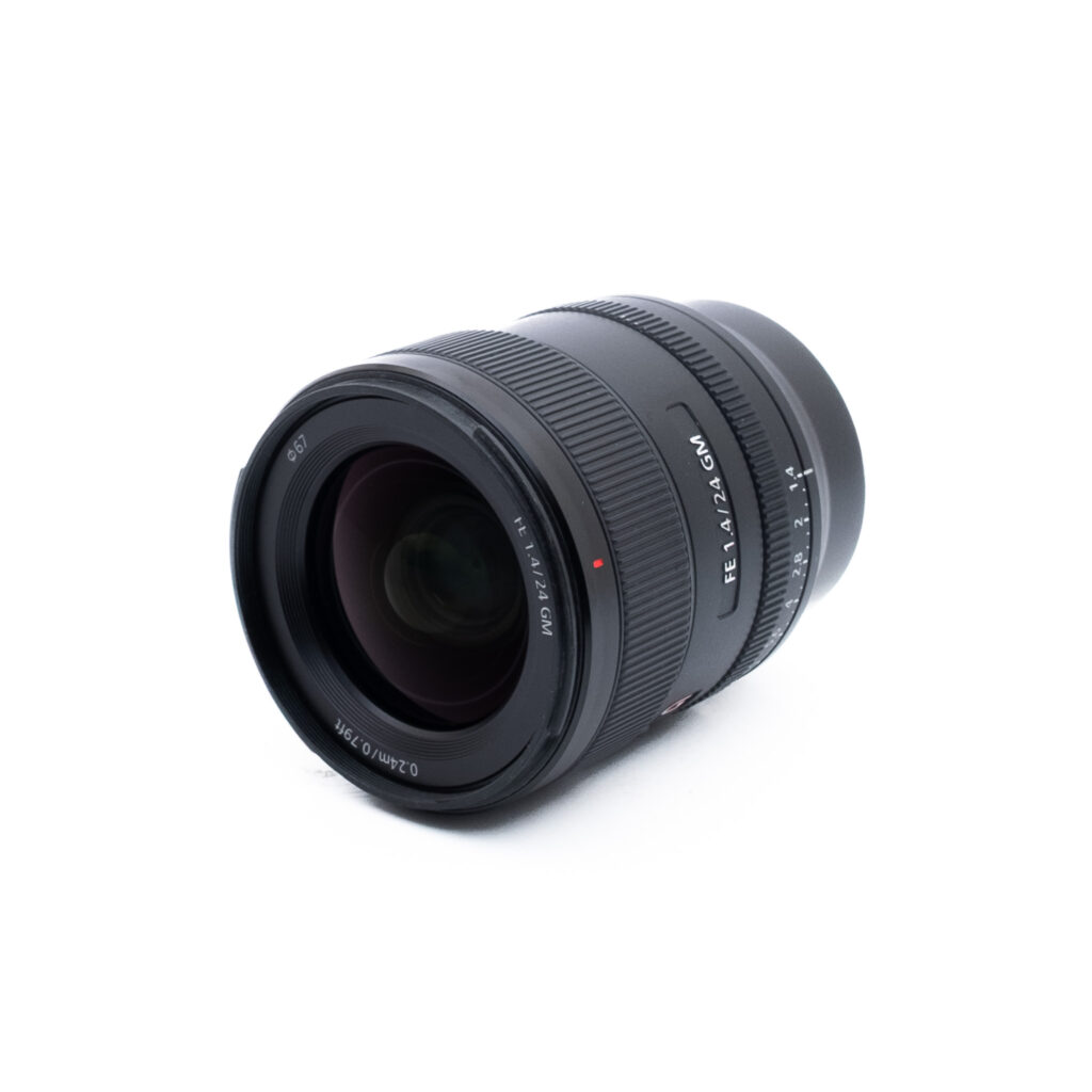 Sony 24mm f14 GM-2-6 Sony FE 24mm f/1.4 GM (sis. ALV 25,5% Takuu 6kk) - Käytetty
