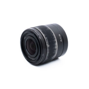 Sony 28mm f2-2 Sony FE 28mm f/2 - Käytetty