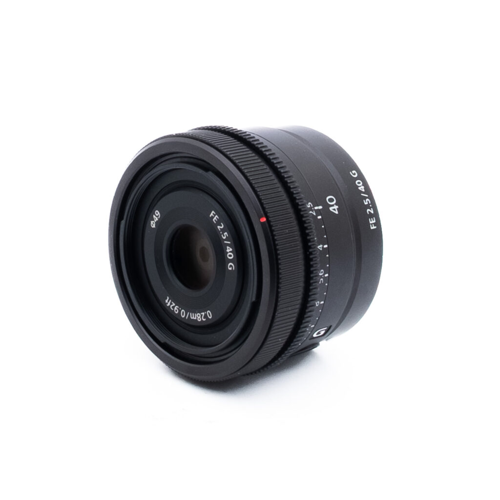 Sony 40mm f25 G-2-2 Sony FE 40mm f/2.5 G (sis. ALV 25,5%, Takuu 6kk) - Käytetty