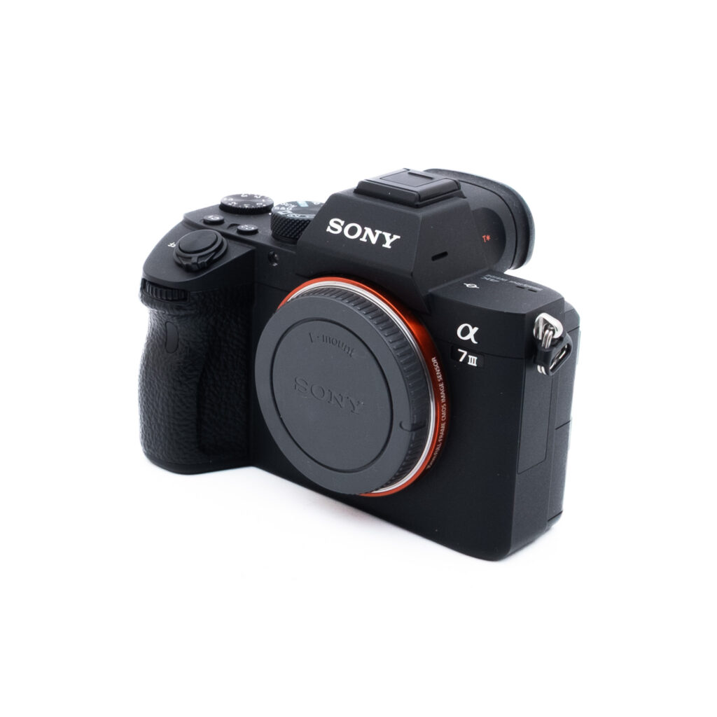 Sony A7 III 6060-5 Sony A7 III (SC 19000) – Käytetty