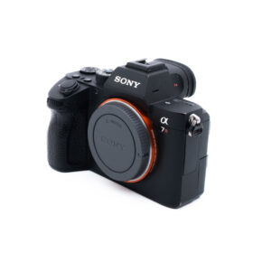Sony A7R III 3490-5 Sony A7R III (SC 26500, Takuu 6kk) - Käytetty