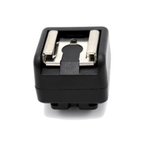 1482402971_484 Caruba Hot Shoe Adapter (Middle Contact to X-Contact) -salamakenkäsovitin