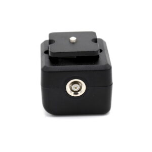 1482402971_504 Caruba Hot Shoe Adapter (Middle Contact to X-Contact) -salamakenkäsovitin