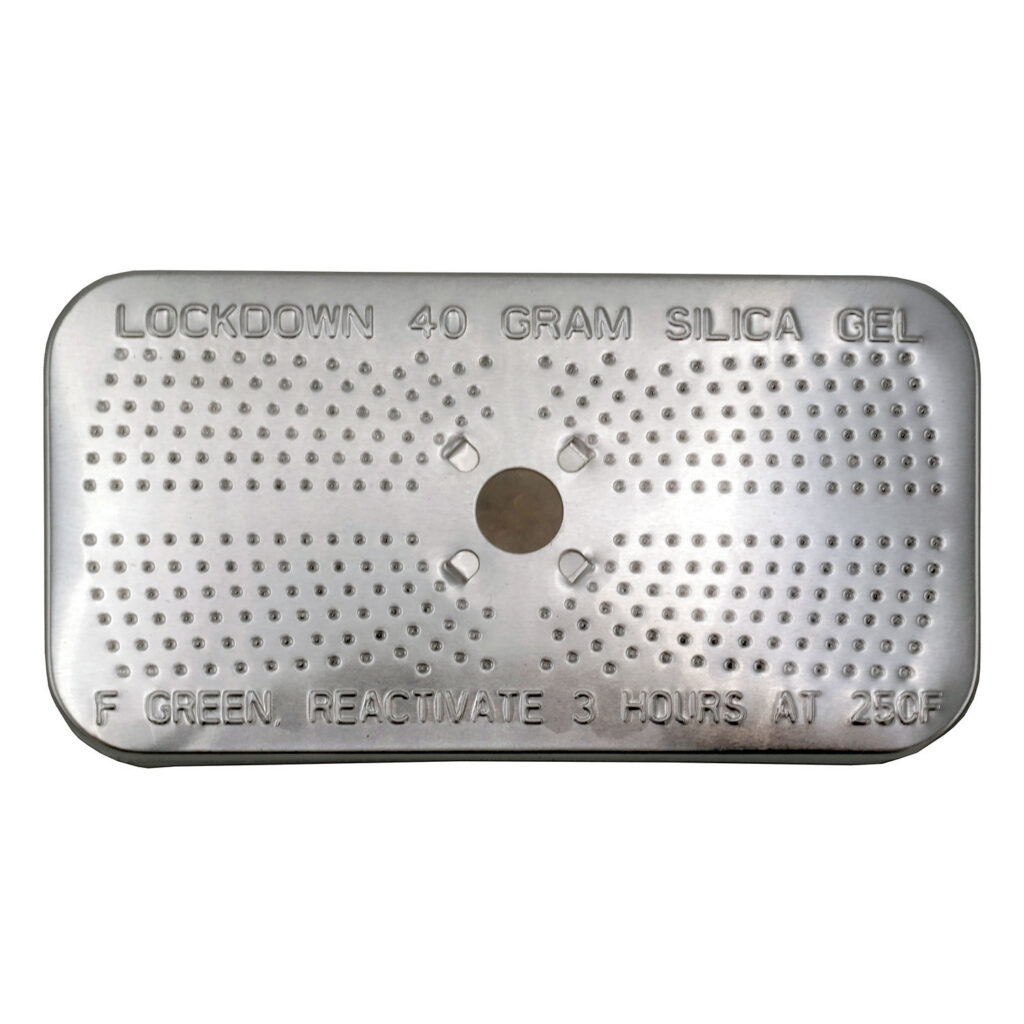 1493789611_579 Caruba Silica Gel Case – moisture-absorbing case