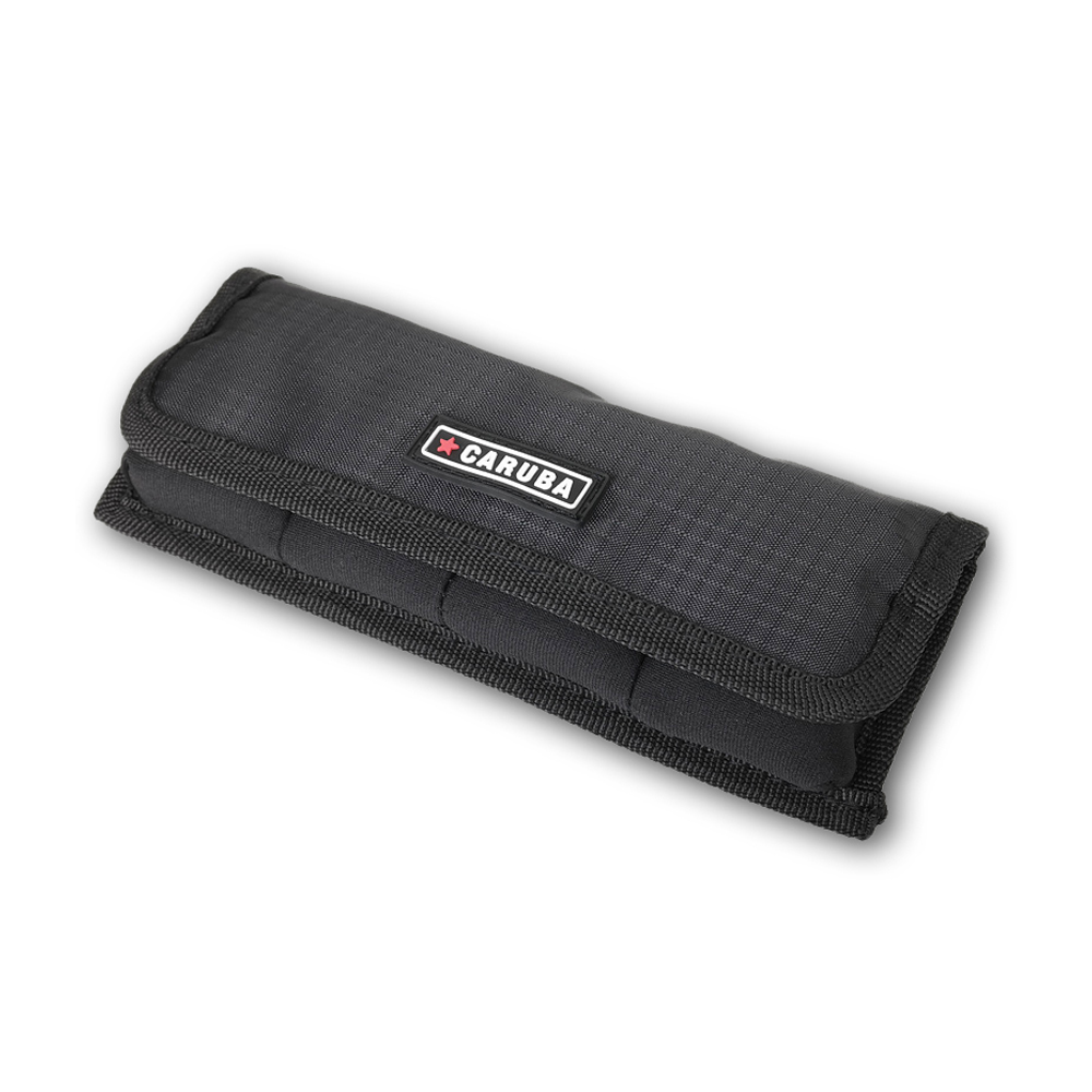 1616060508_565 Caruba Battery Holder Pro 4 pieces Black -akkujen suojapussi