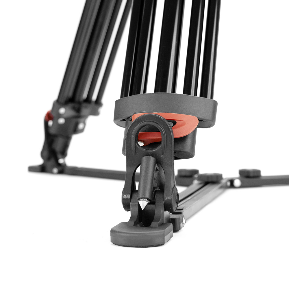 Caruba Videostar 188 Pro Tripod + Fluid Cushioned Head And Spreader