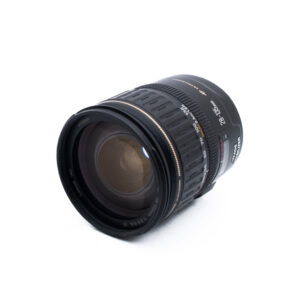 Canon EF 28-135mm f/3.5-5.6 IS USM - Käytetty
