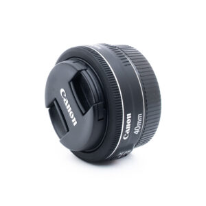 Canon EF 40mm f/2.8 STM (Kunto K5) - Käytetty