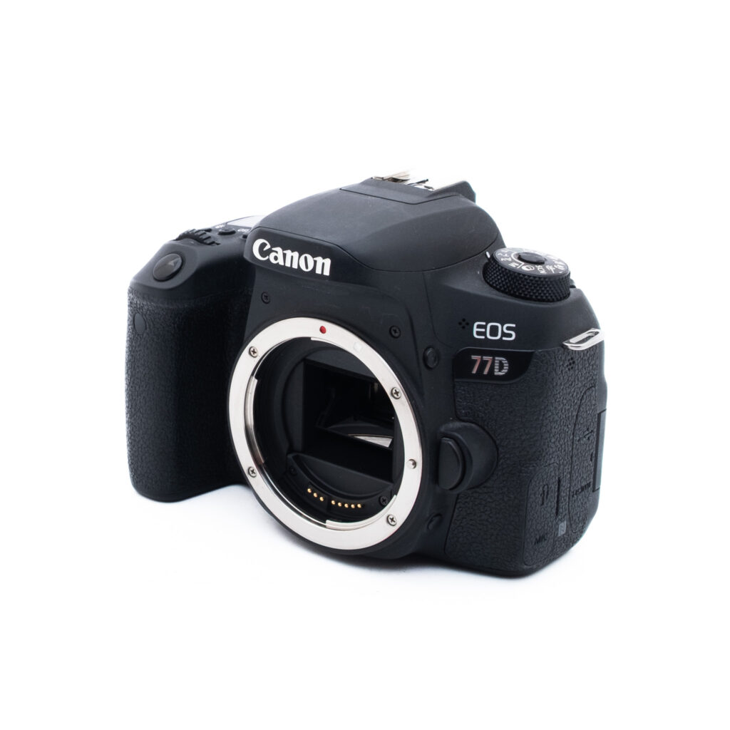 Canon 77D 1502-4 Canon EOS 77D (SC 25500) - Käytetty