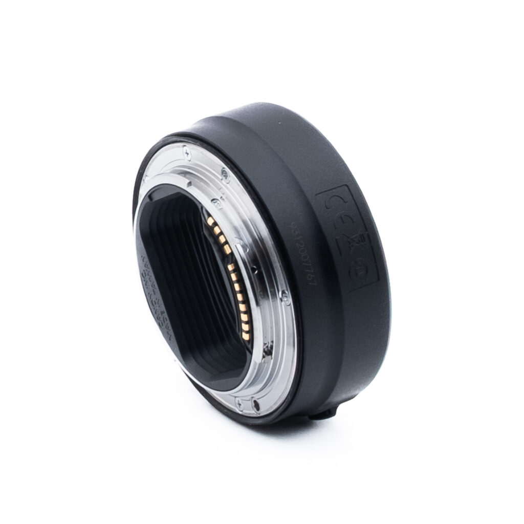 Canon EF Eos R Adapter-1 Canon Mount Adapter EF - EOS R (Kunto K5) - Käytetty
