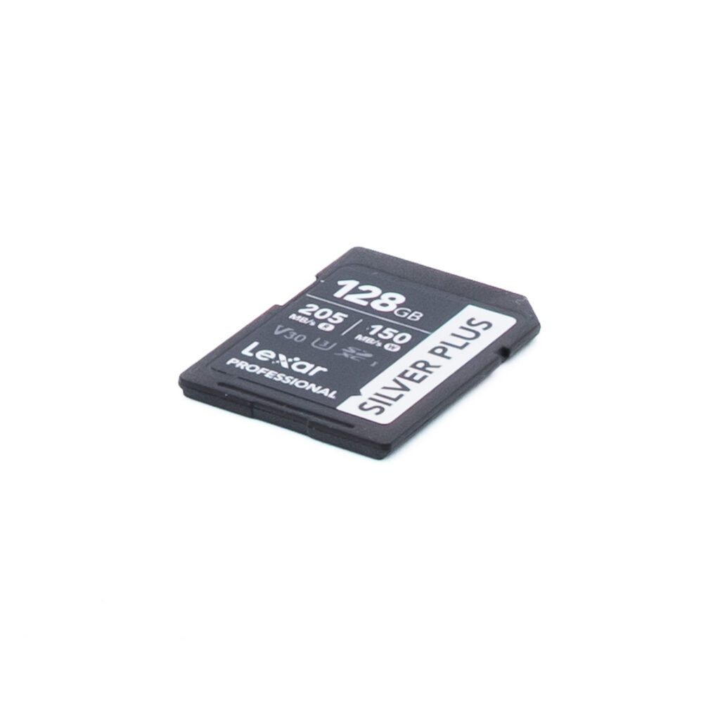 Lexar 128gb sdxc silver plus Lexar SDXC Professional SILVER Plus 1066x (V30) 128GB - Käytetty