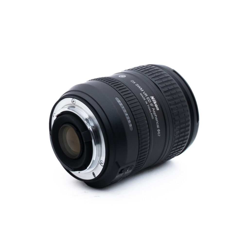 Nikon 16-85mm f35-56G ED VR DX-1 Nikon AF-S Nikkor 16-85mm f/3.5-5.6G ED VR DX (Kunto K5, sis. ALV 25,5%) - Käytetty