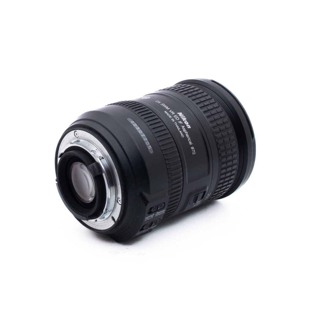 Nikon 18-200mm f35-56 G II ED DX VR-1 Nikon AF-S Nikkor 18-200mm f/3.5-5.6 G DX VR - Käytetty