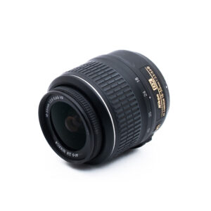 Nikon 18-55mm f35-56G DX VR-2 Nikon AF-S Nikkor 18-55mm f/3.5-5.6 G VR DX - Käytetty