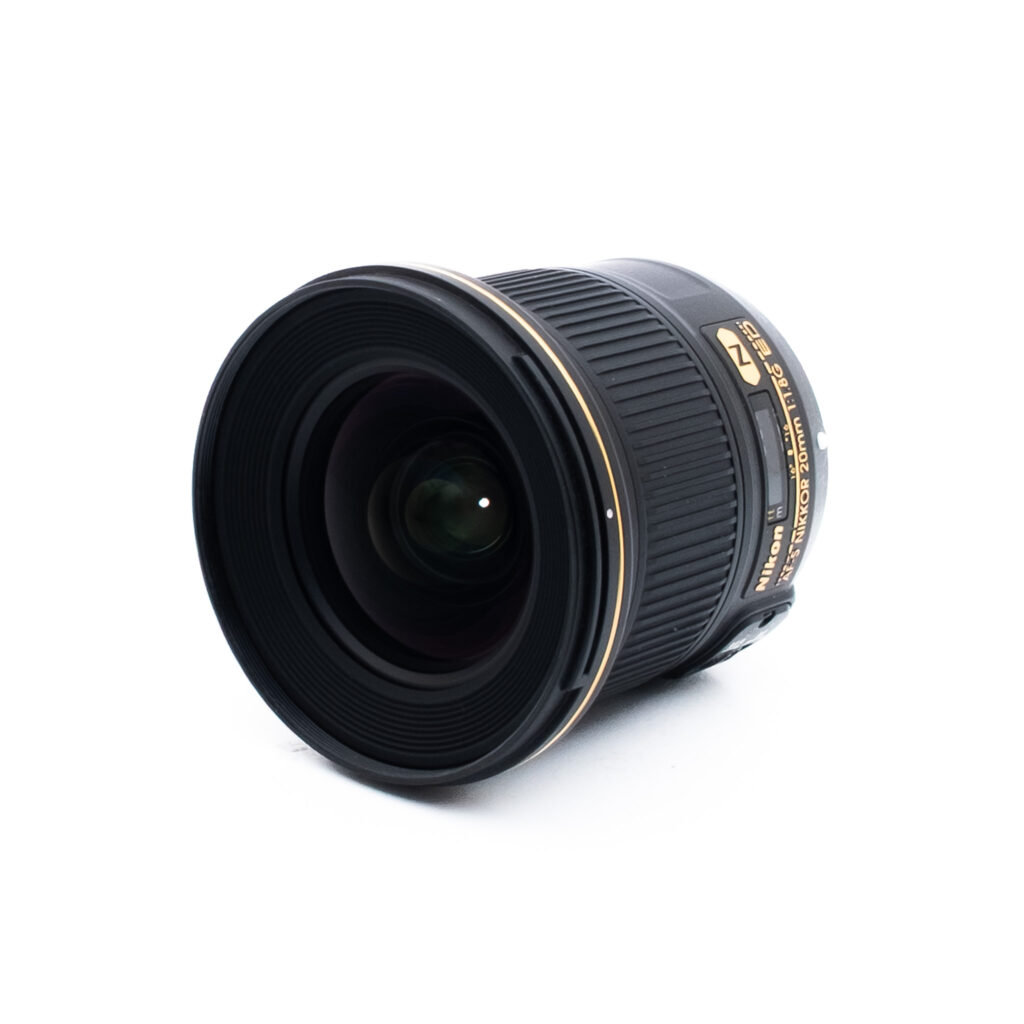 Nikon 20mm f18 G ED-2 Nikon AF-S Nikkor 20mm f/1.8G ED - Käytetty