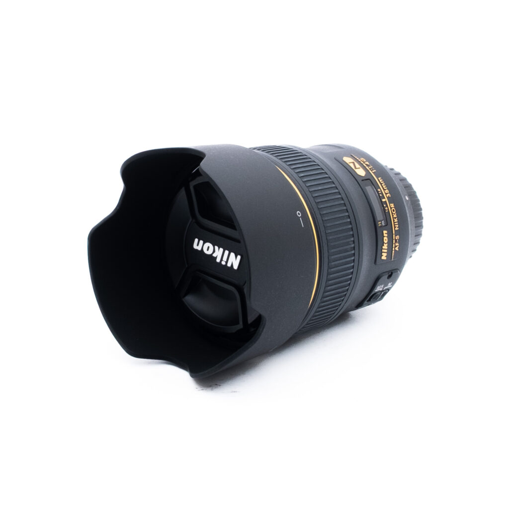 Nikon AF-S Nikkor 35mm f/1.4 G (Kunto K5, Takuu 6kk) - Käytetty