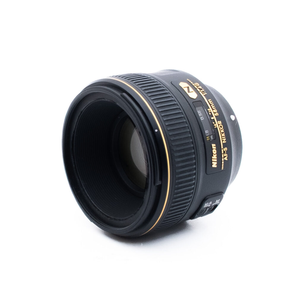 Nikon 58mm f14G-2-2 Nikon AF-S Nikkor 58mm f/1.4G - Käytetty