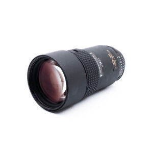 Nikon AF Nikkor180mm f28 ED-2 Nikon AF Nikkor 180mm f/2.8 ED - Käytetty