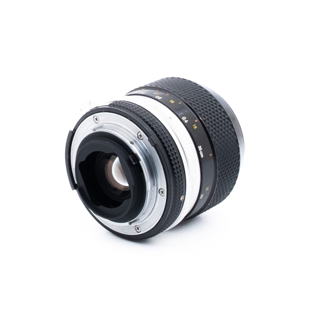 Nikon Nikkor-P 55mm f35-1 Nikon Micro-NIKKOR-P Auto 55mm f/3.5 - Käytetty
